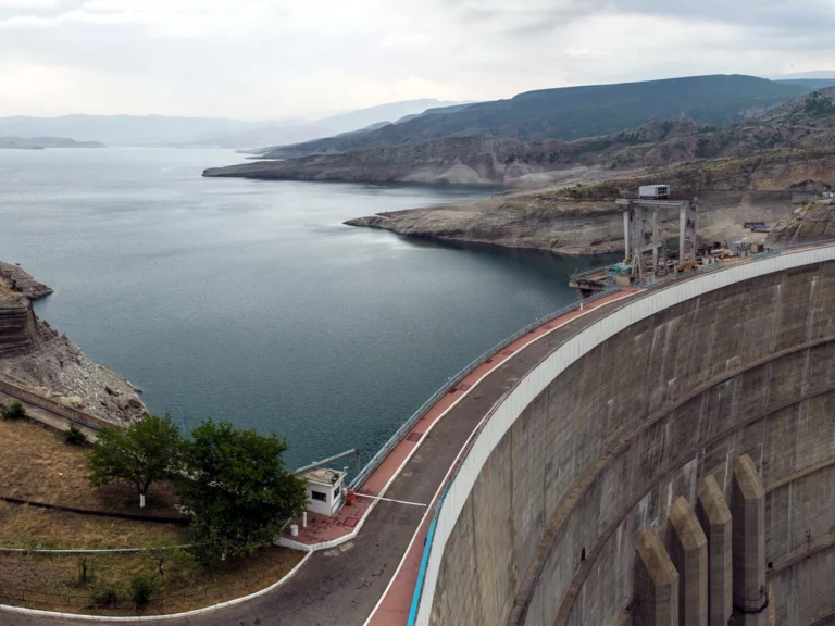 Чиркейское водохранилище